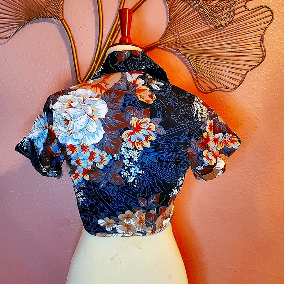 UNIQUE VINTAGE Tropical Floral Print  Pinup Filligree Wrap Top S 4 - Picture 2 of 5
